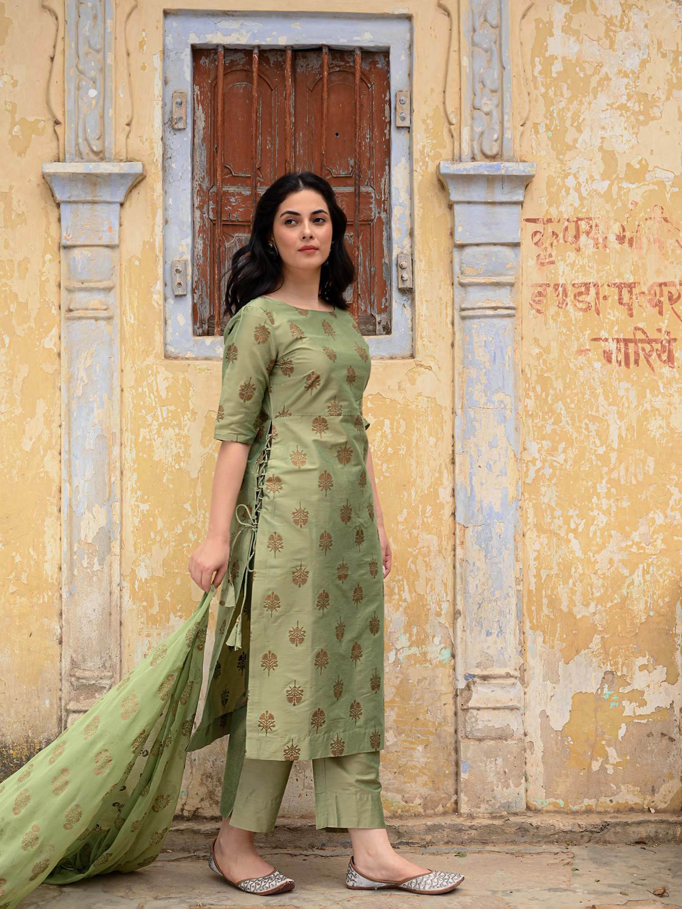 Green art silk block print Kurta Pant and Dupatta set